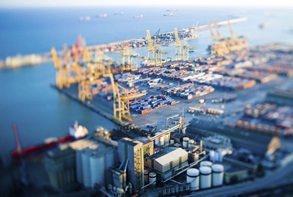 port operations tilt shift