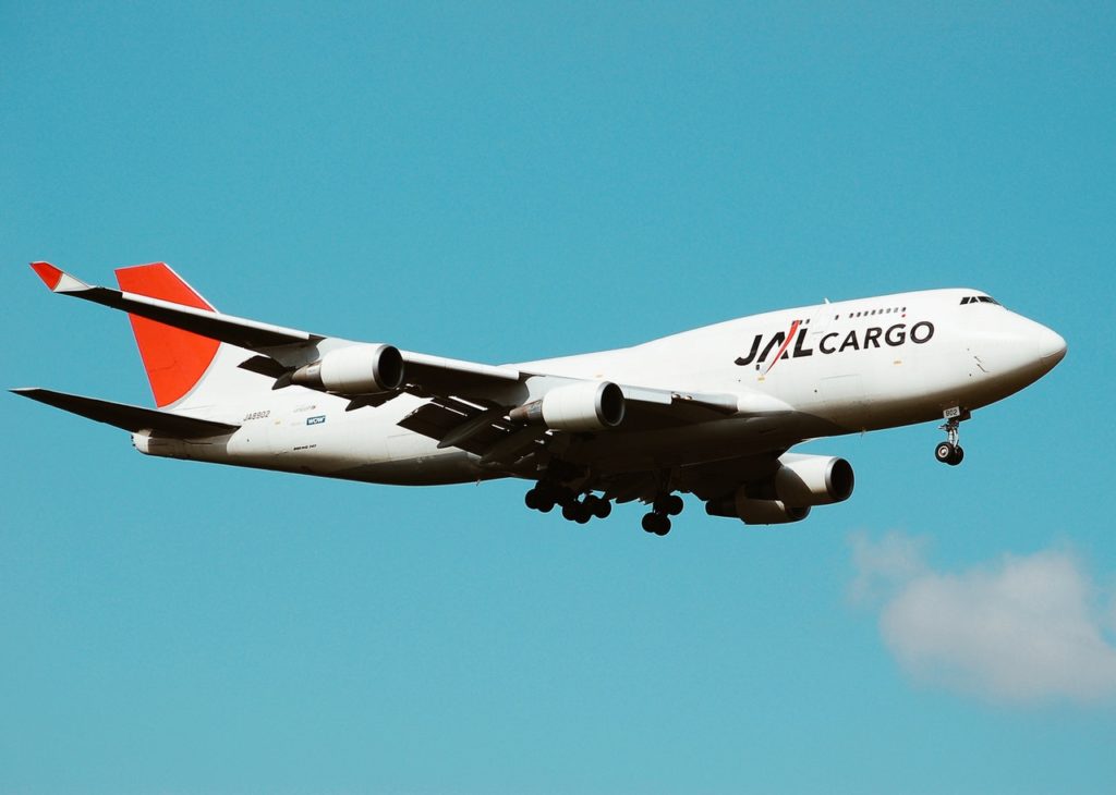 air cargo plane for air freight