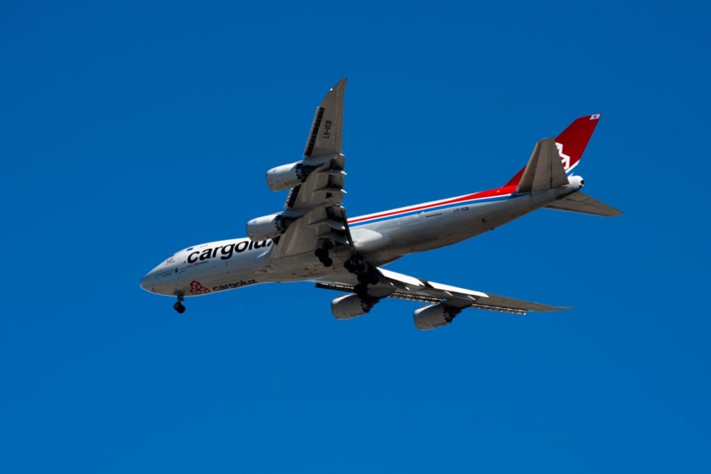 air freight importing