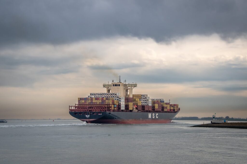 expedited ocean freight service fast boat imports
